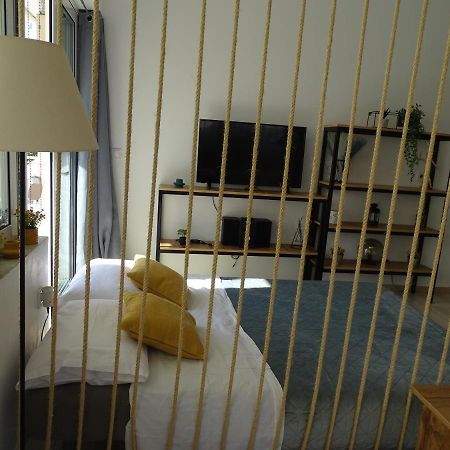 Zeus Bright & New Apartment - 25' Walk To The Acropolis Ateny Zewnętrze zdjęcie