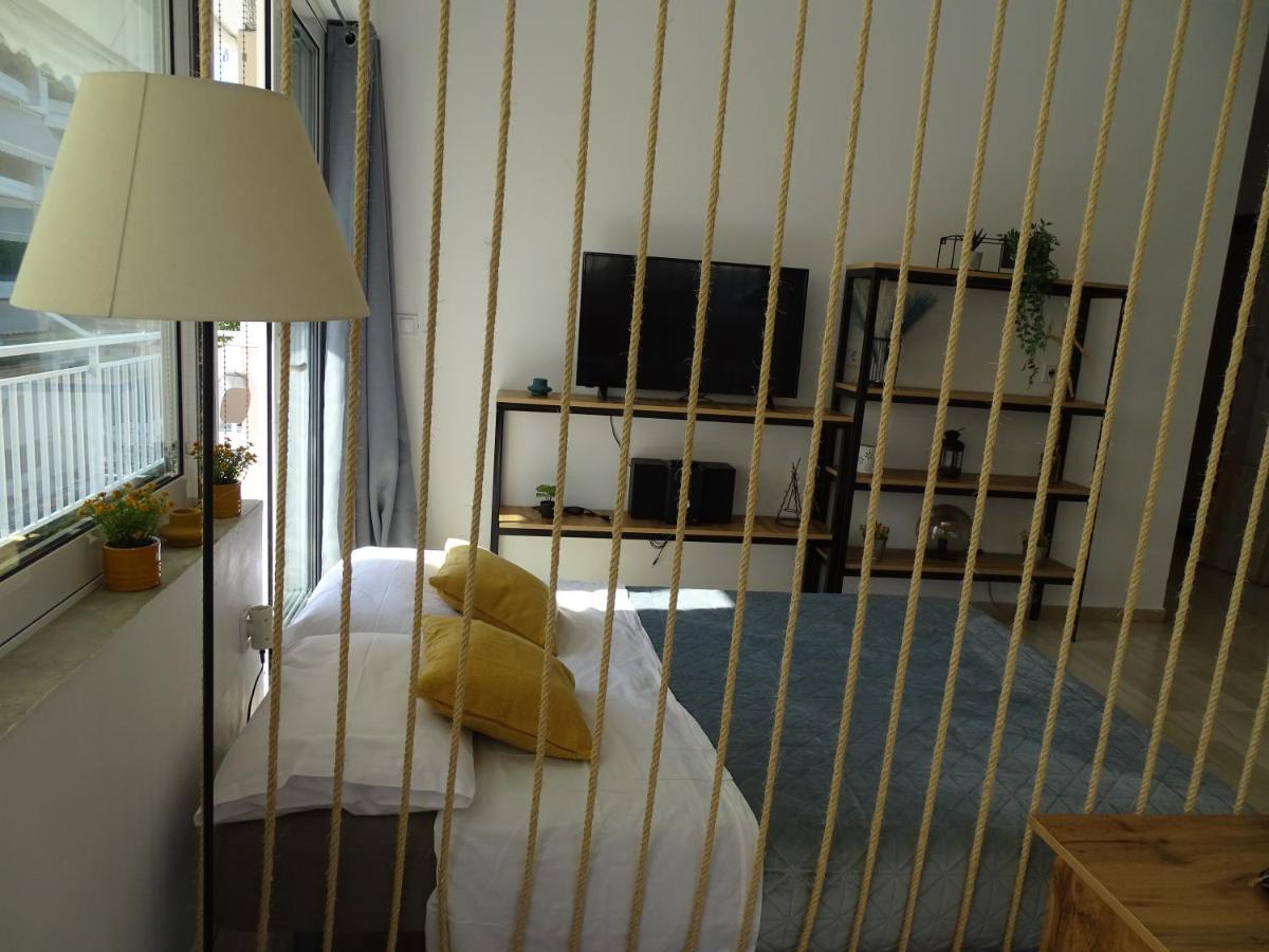 Zeus Bright & New Apartment - 25' Walk To The Acropolis Ateny Zewnętrze zdjęcie